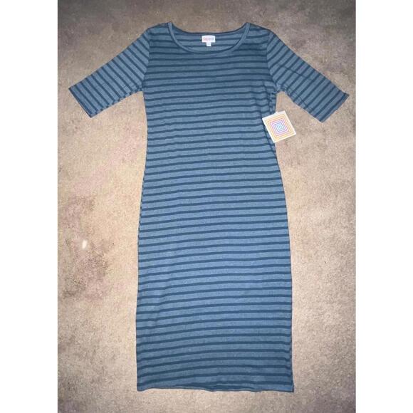 NWT LULAROE WOMEN’S BLUE STRIPED FITTED “JULIA” DRESS SIZE XS DD - Picture 1 of 6